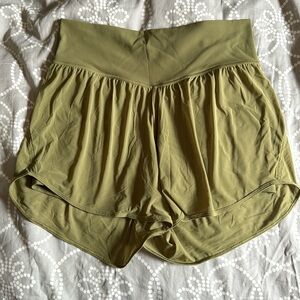 Lululemon size 10 olive shorts